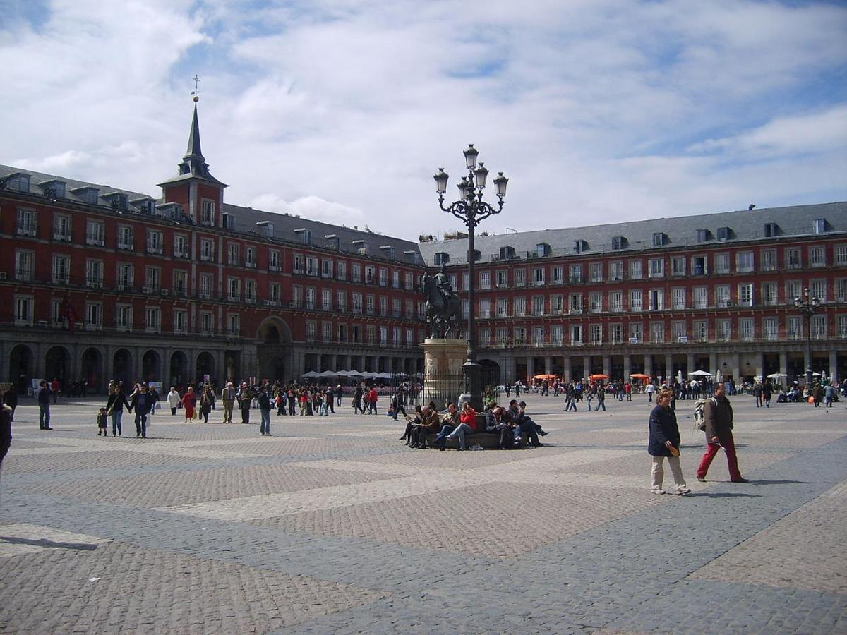 Mayor Sol Apartments Madrid Buitenkant foto